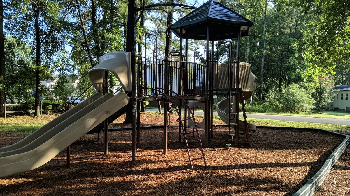 Ironbound Park — photo 1 of 1