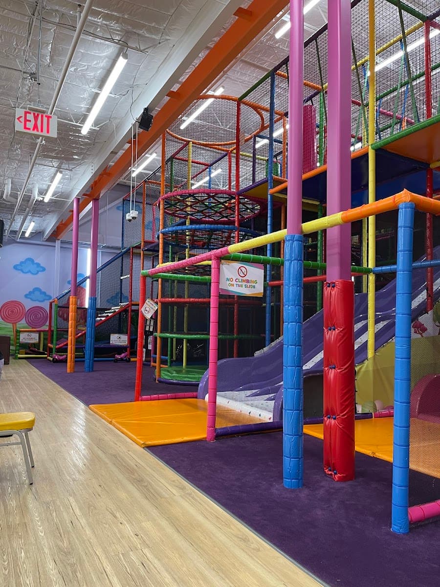 Kids Empire Houston Maplewood — photo 1 of 1