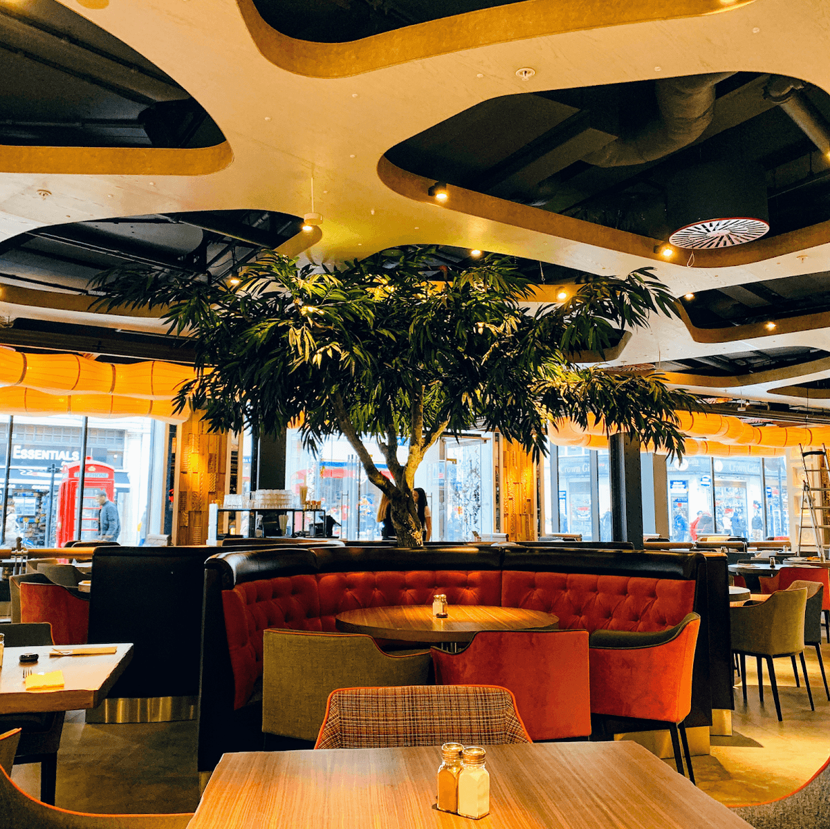 Happy London — photo 1 of 1