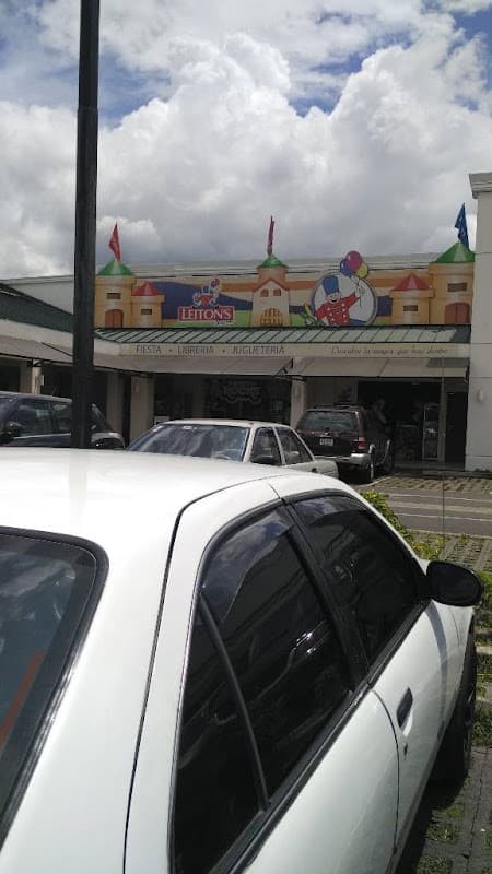 Leiton's • Desamparados