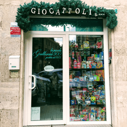 Gallery 900 Antonia Di Arcangeli