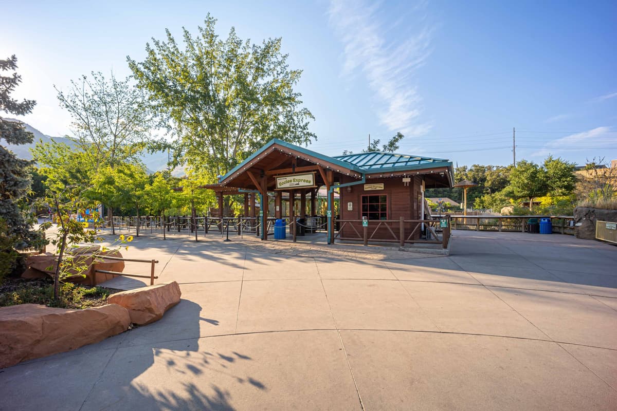Lighthouse Point Splash Zone at Hogle Zoo