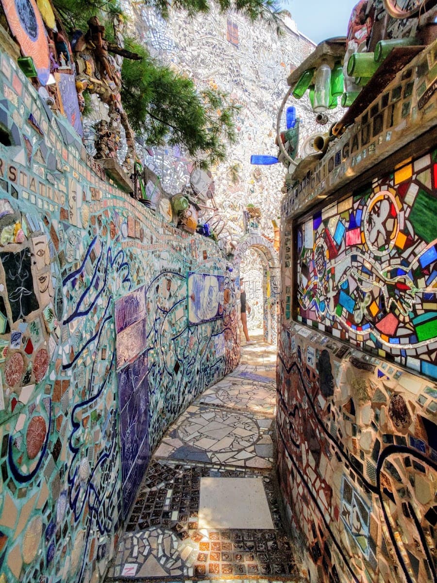 Philadelphia's Magic Gardens — photo 1 of 1