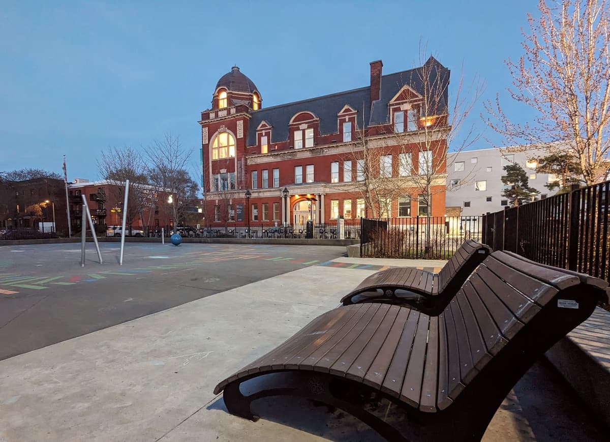 Parc Vinet play fountains