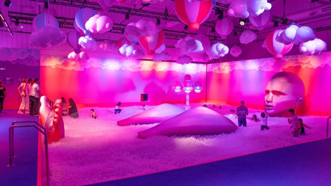 Bubble Planet: An Immersive Experience - Atlanta — photo 1 of 1