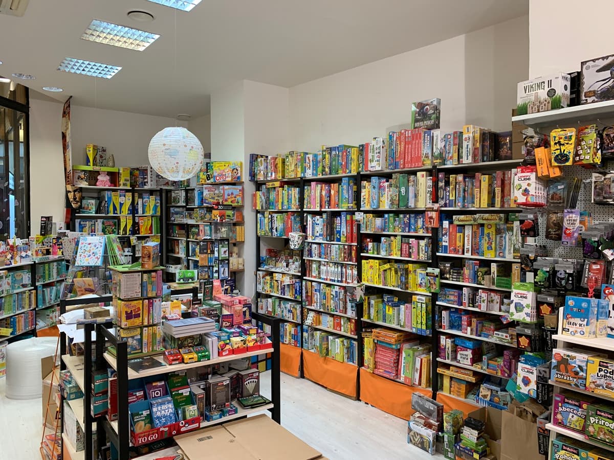 HRAS - the world of board games and puzzles