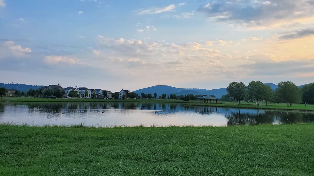 Jones Farm Park — photo 1 of 1