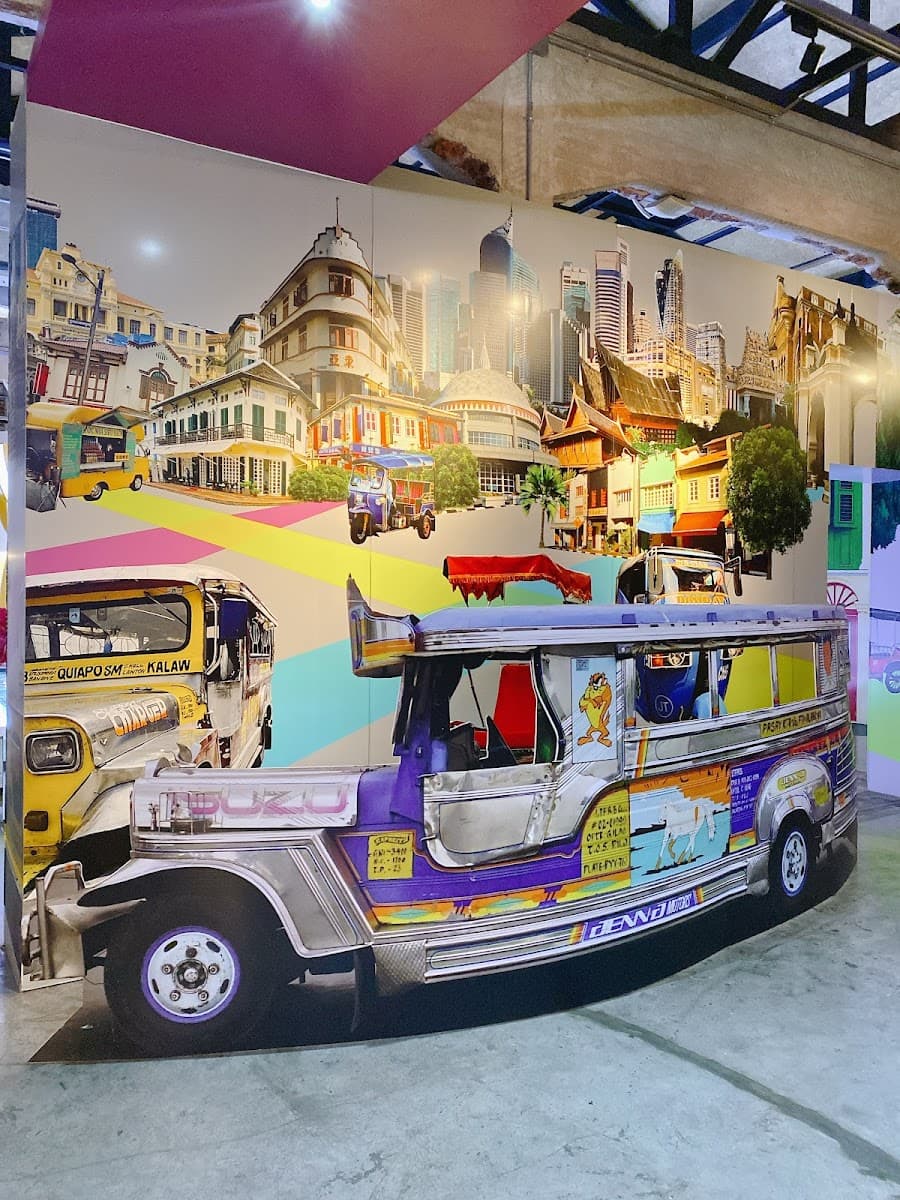 Ratchadamnoen Contemporary Art Center