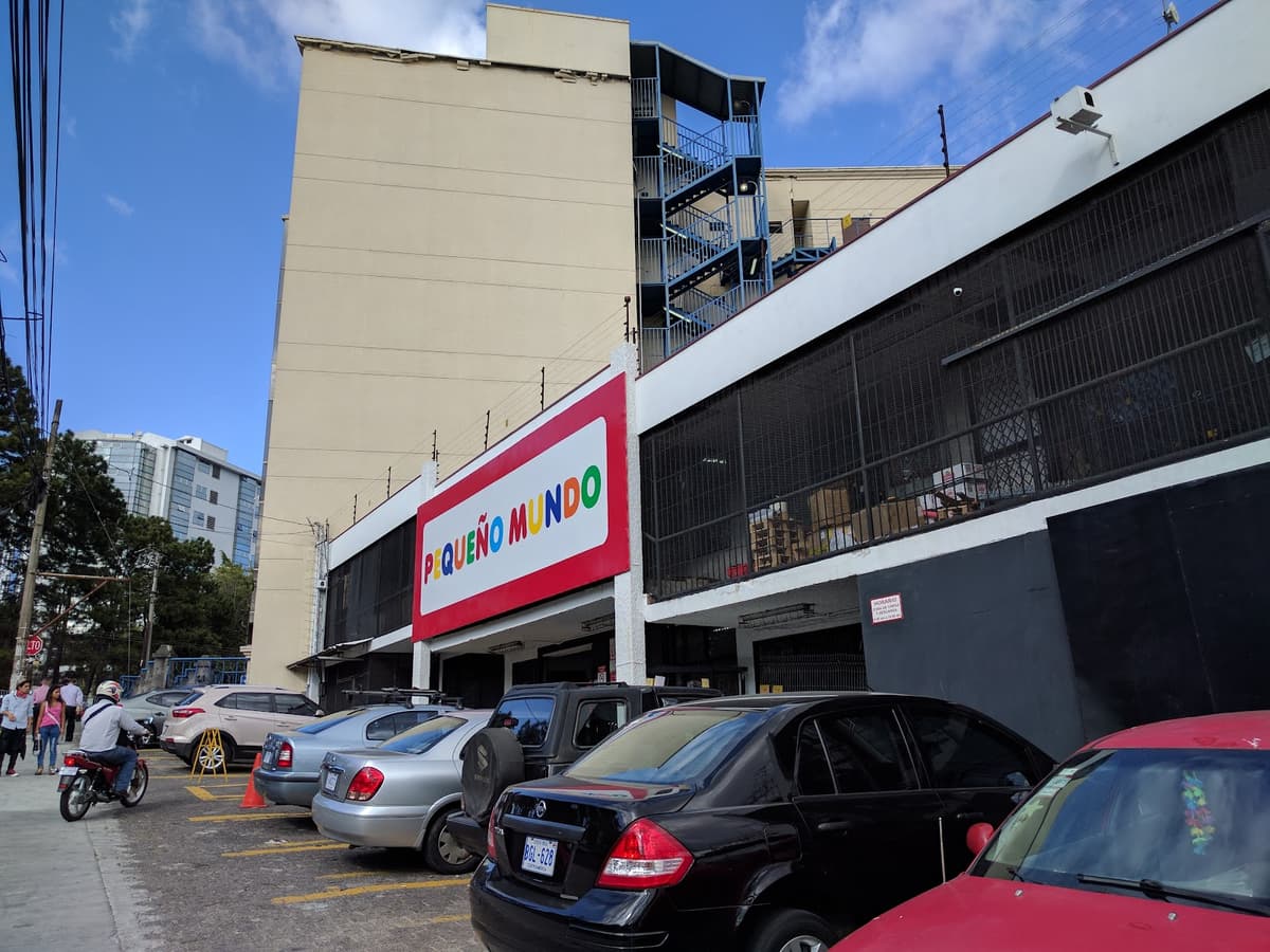 Pequeno Mundo Montes de Oca