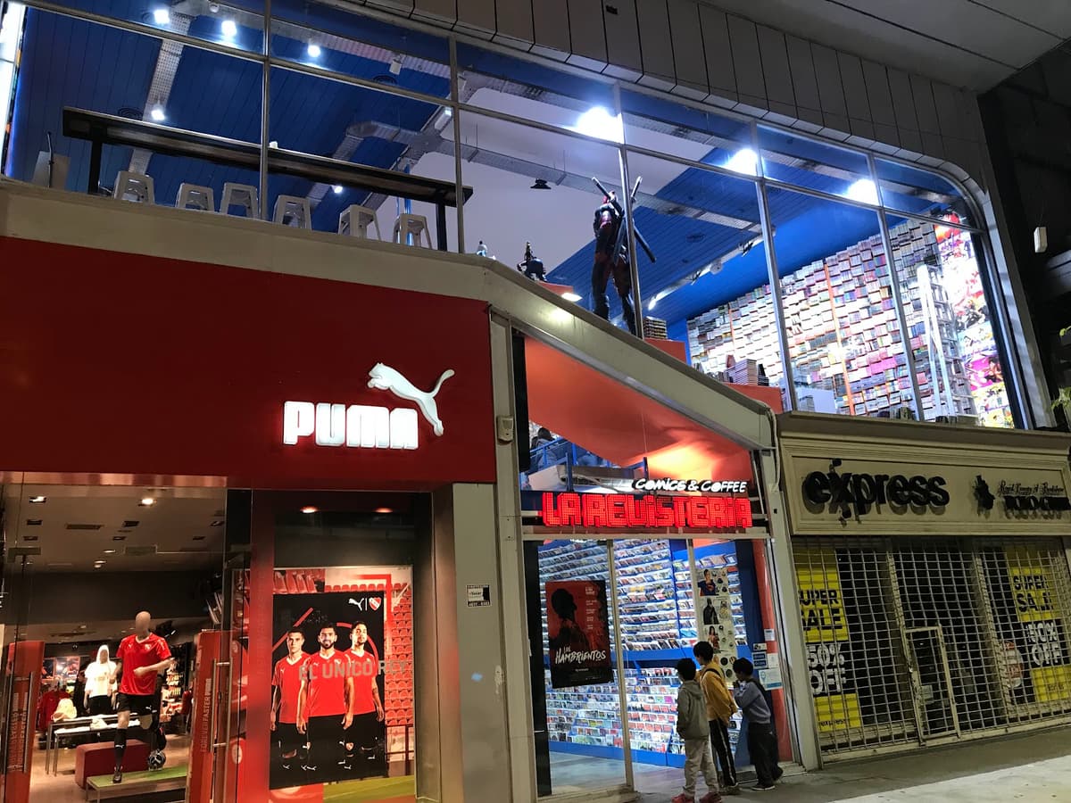 La Revisteria Comics & Coffee — photo 1 of 1