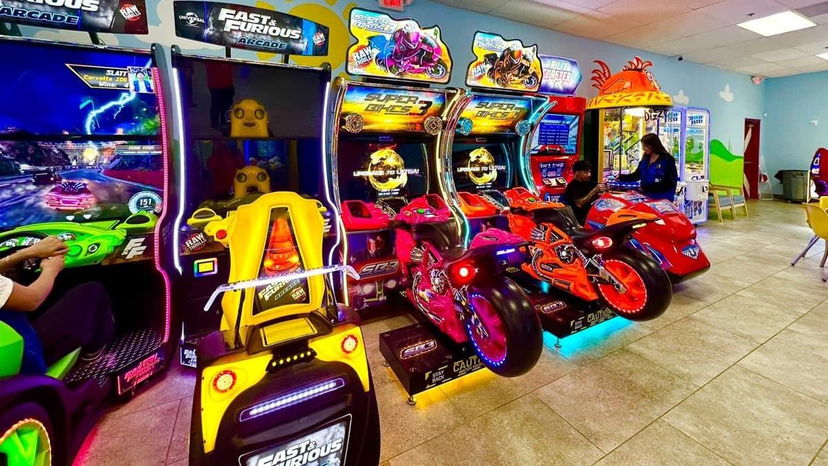 Wally Wombats | Indoor Playground & Events Center - Rainbow