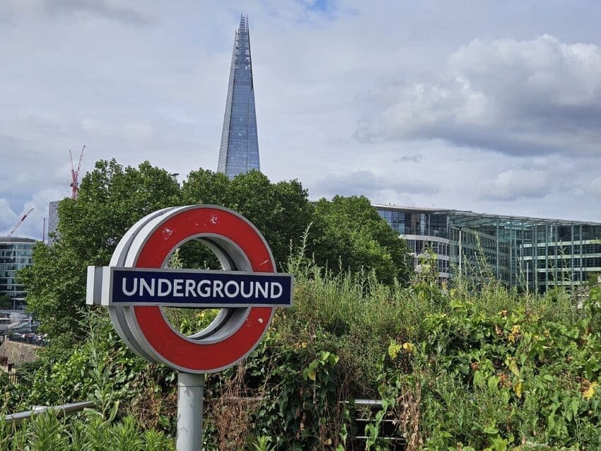 Visit London Taxi Tours