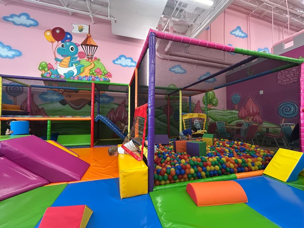 Kids Empire Las Vegas Silverado Ranch — photo 1 of 1