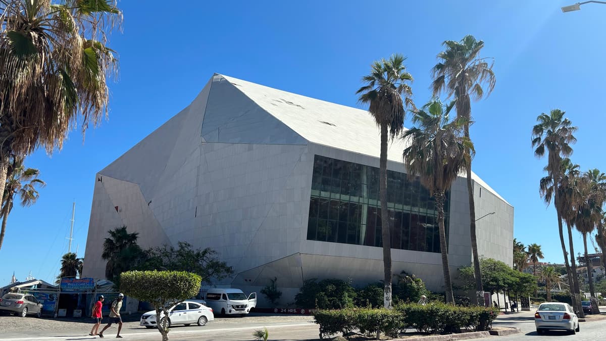 Cultural Pavilion of the Republic — photo 1 of 1